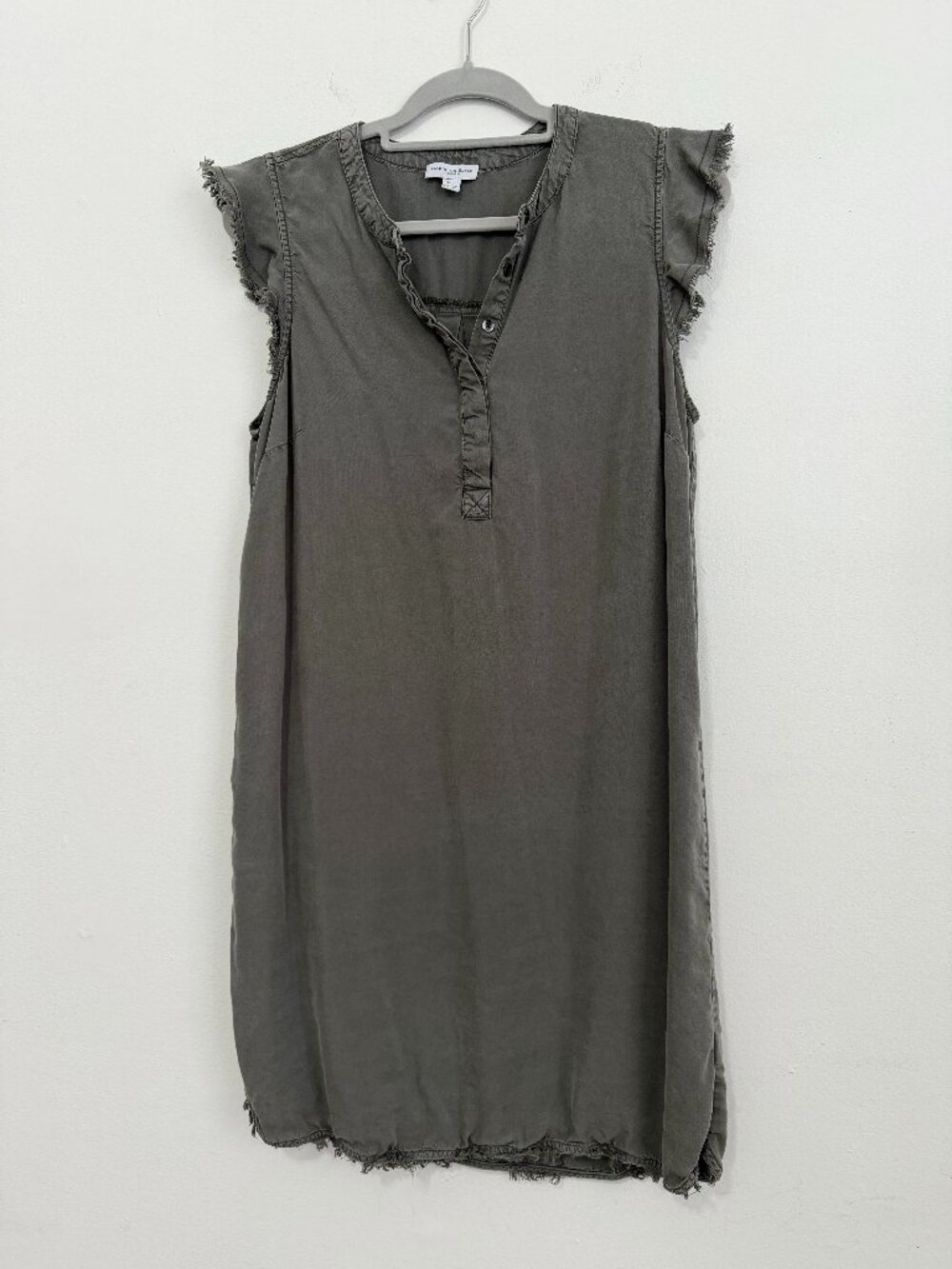 Carolina Belle olive green dress size L